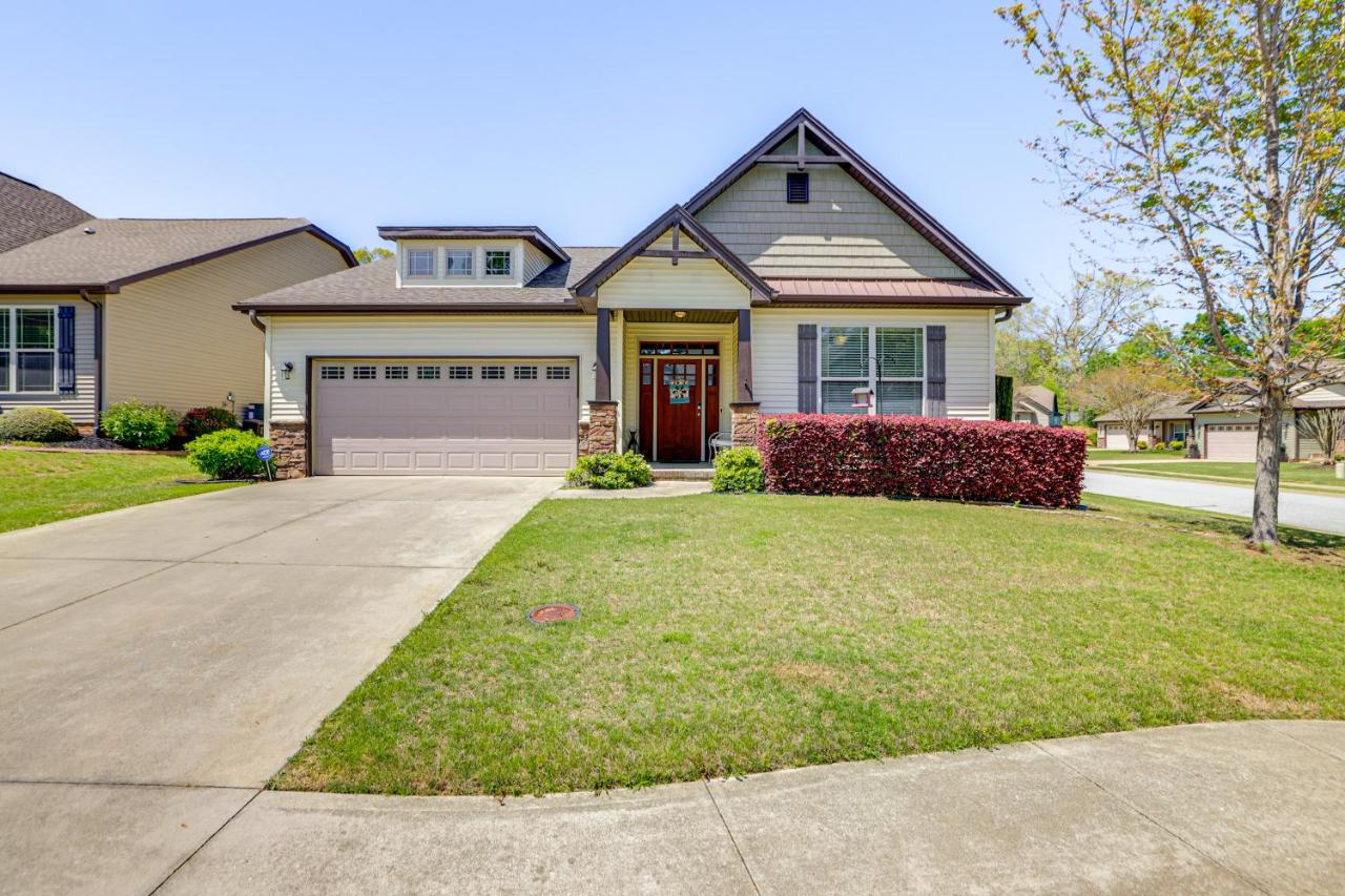 Stay at Jos Taylor Retreat 9 Mi to Greenville! - B&B Taylors