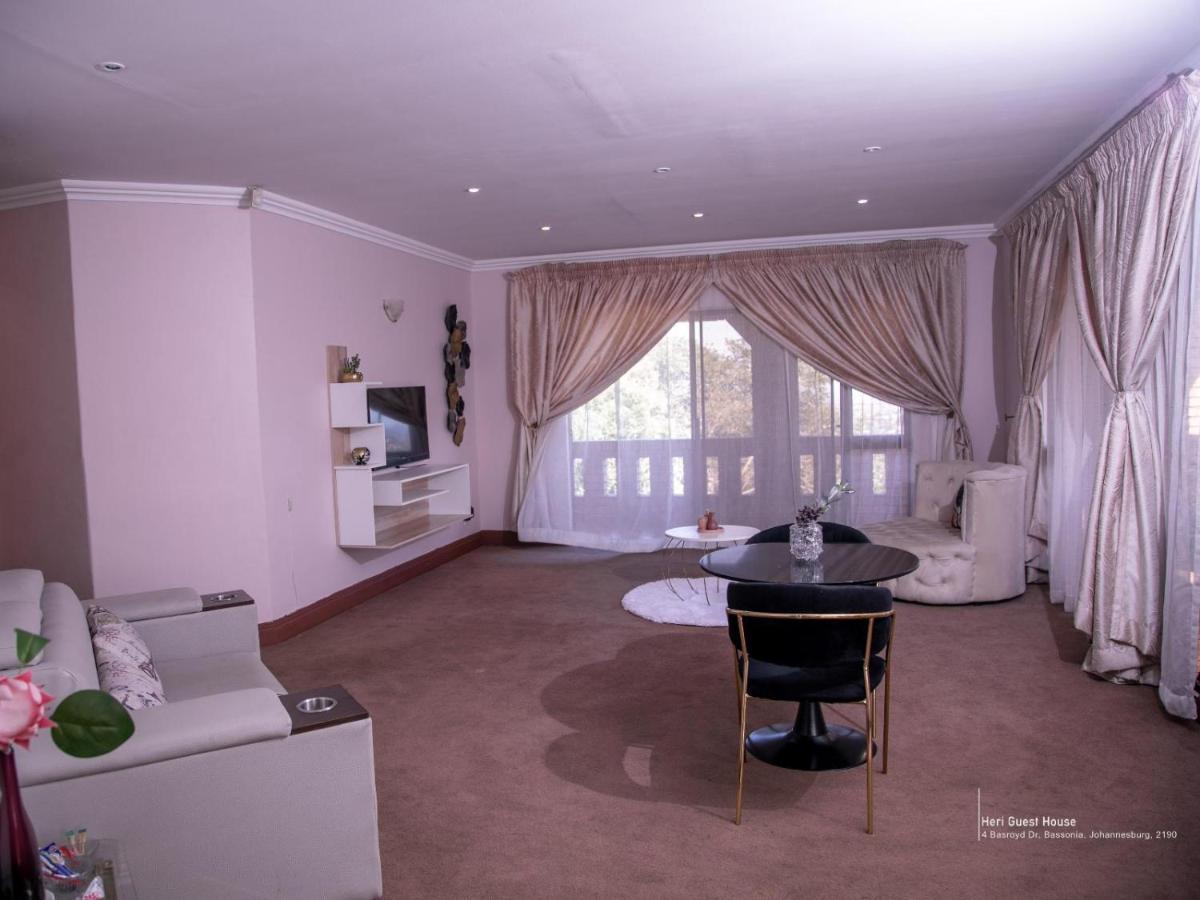 Luxury Studio