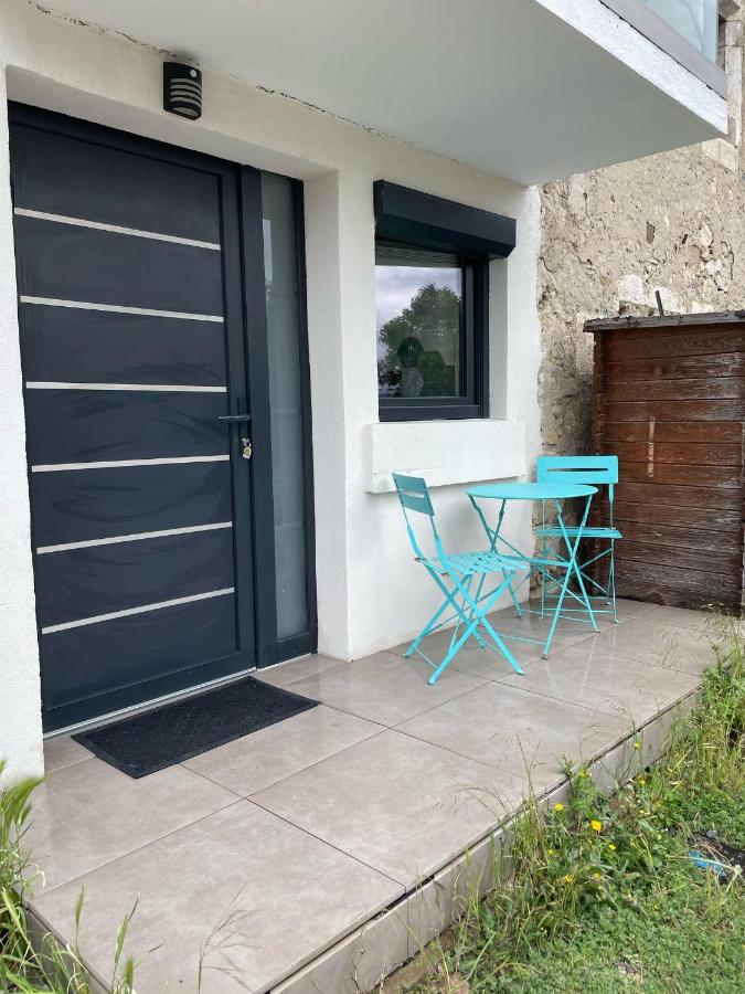 Appartement neuf 1 Chambre en rez de jardin avec - Ferienwohnung