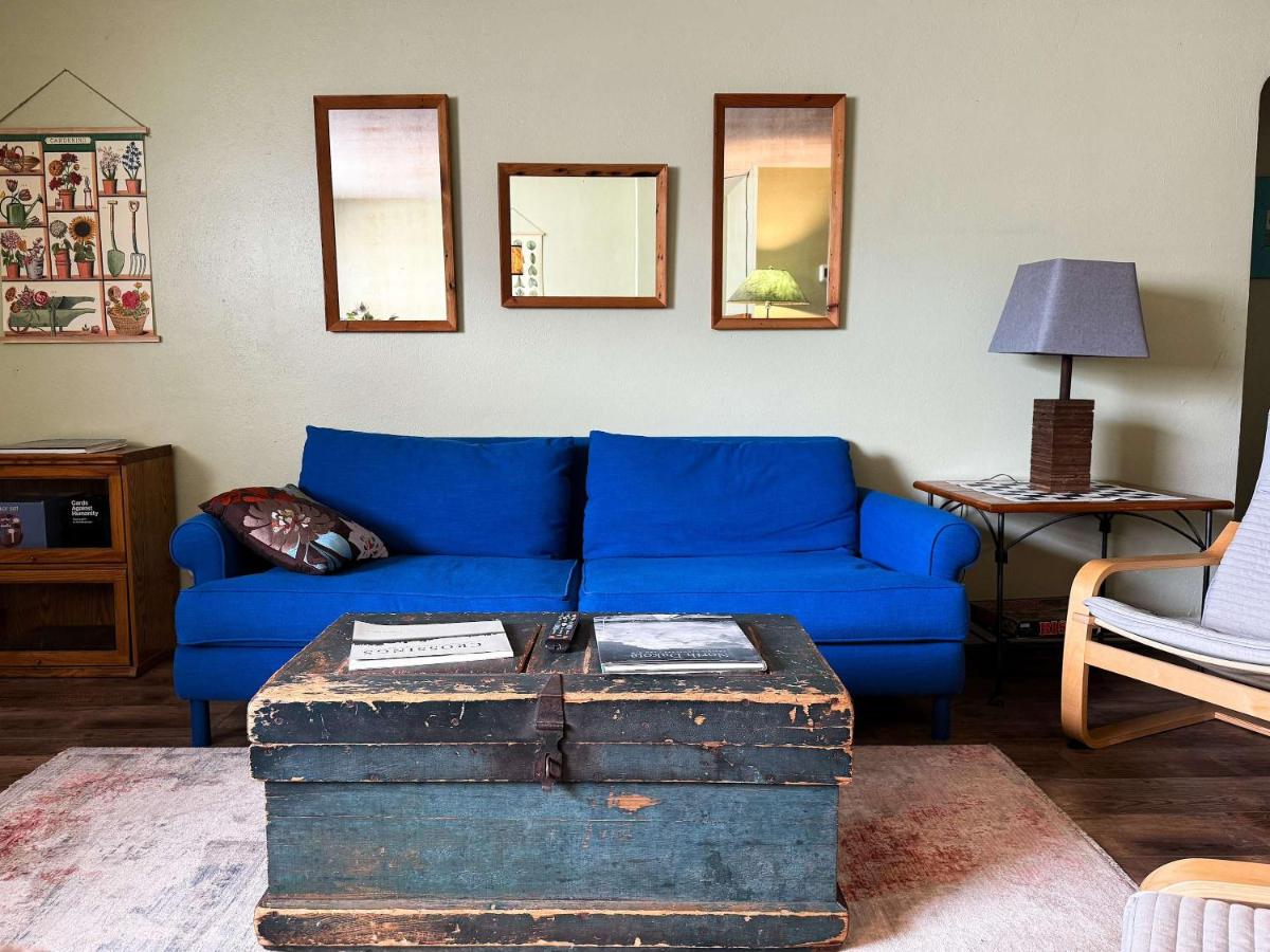 Peaceful Hideaway in Central Fargo - B&B