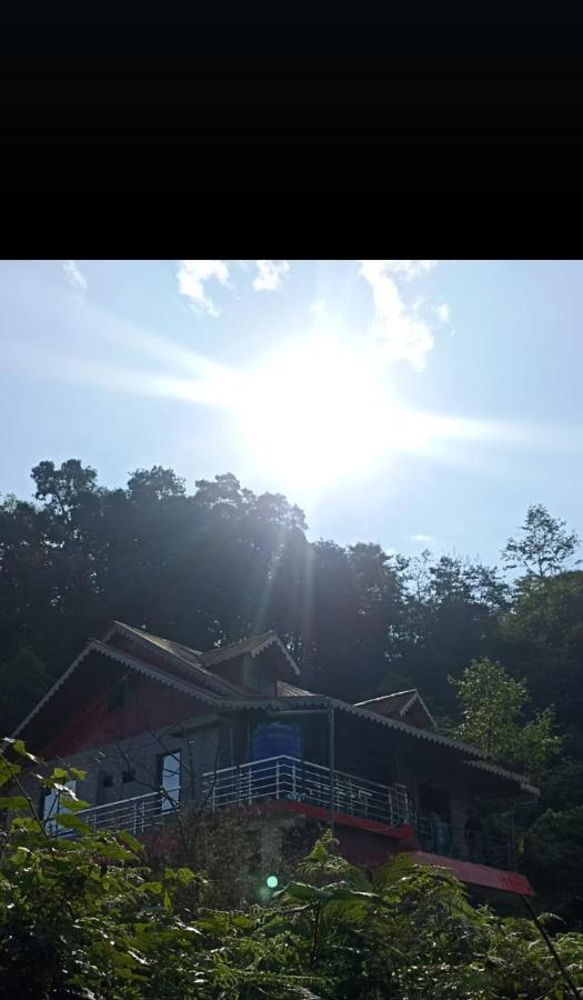 Peak of hills homestay - B&B Mangpu