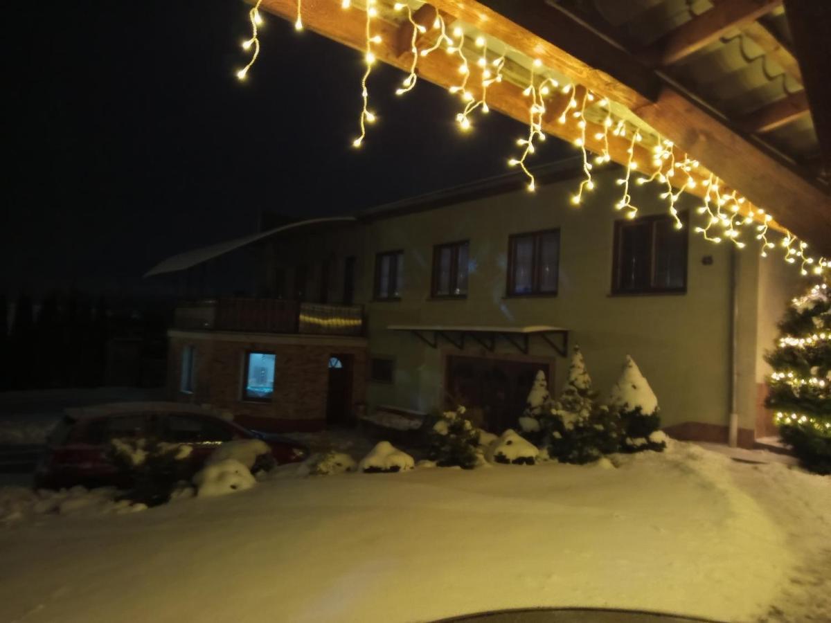 Apartmán Ústie - Ferienwohnung Trstená
