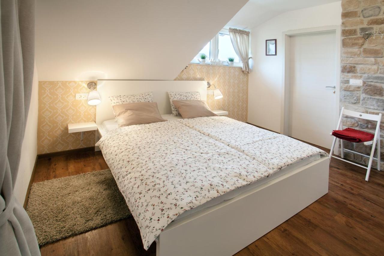 Chambre Lit Queen-Size 