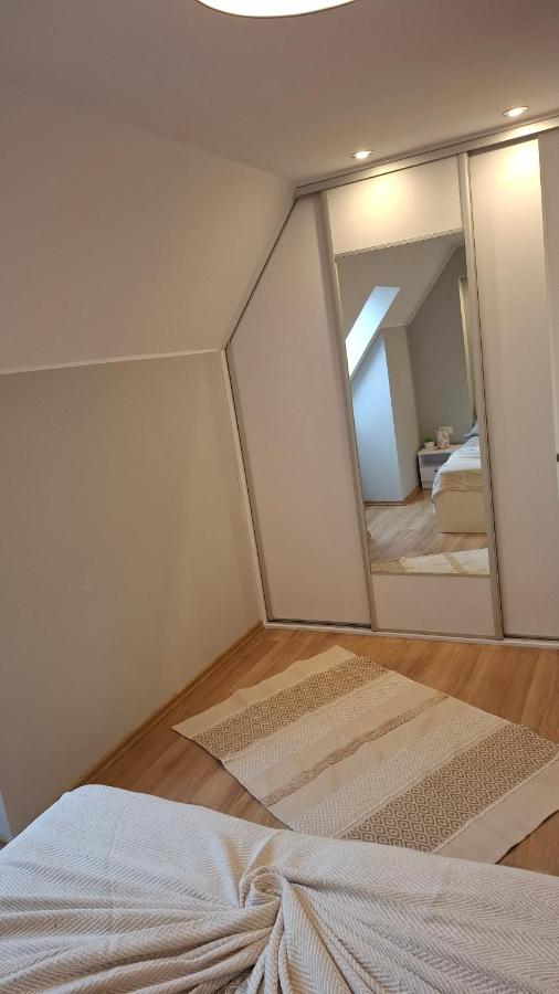 Przy lesie - B&B