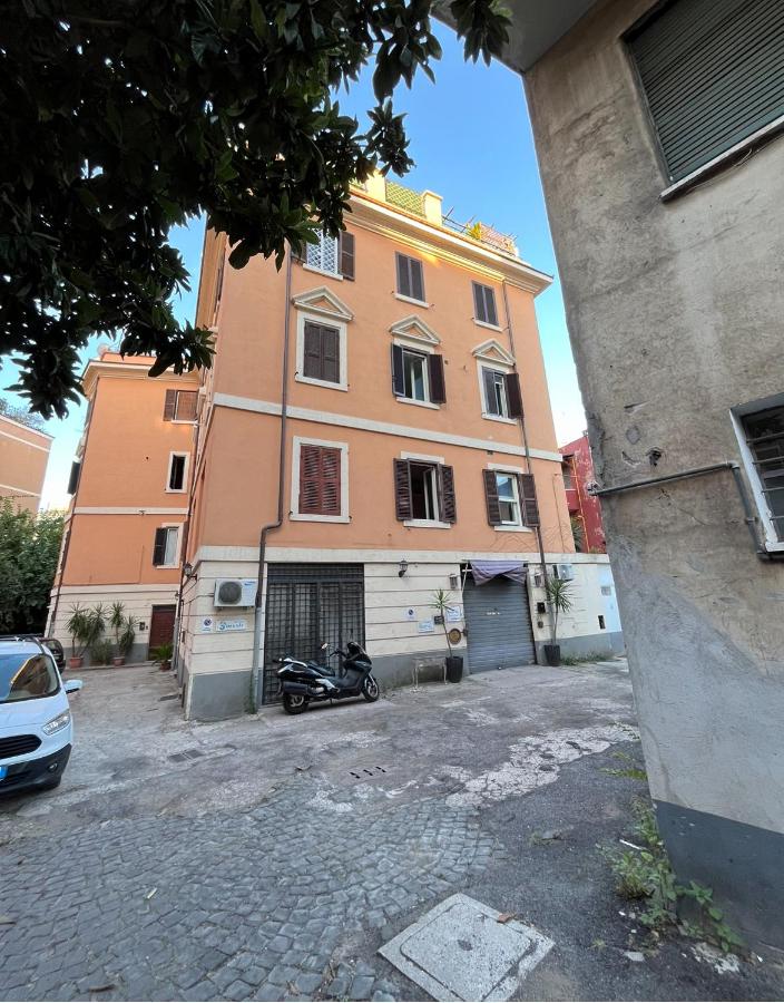 CARPE DIEM Ponte Milvio Olimpico Farnesina - B&B Roma