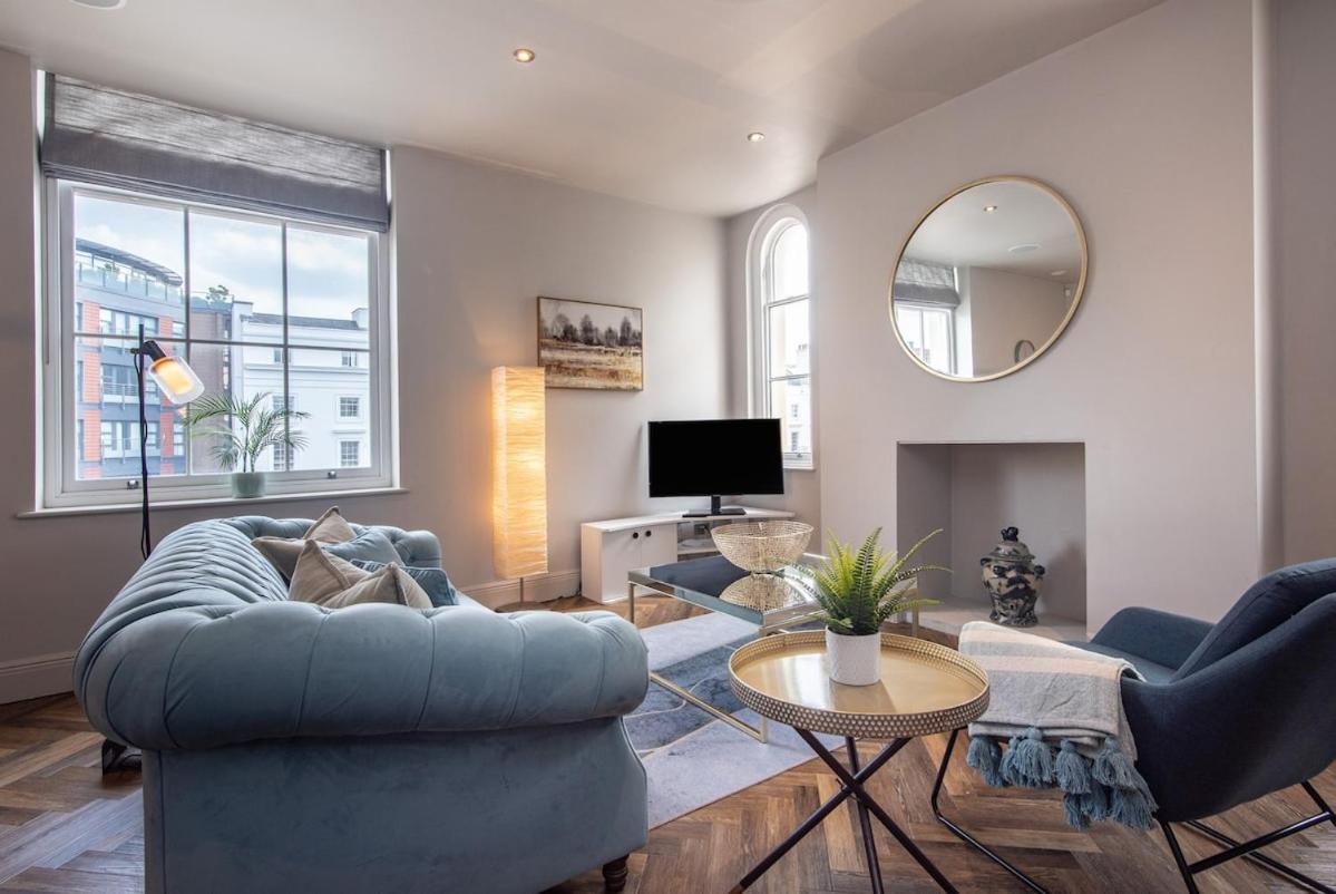 Lux 2-bed Flat for City Escape! - B&B Nottingham