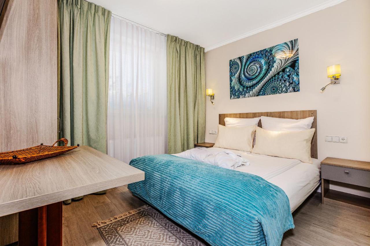 One-Bedroom Apartment with Spa Bath