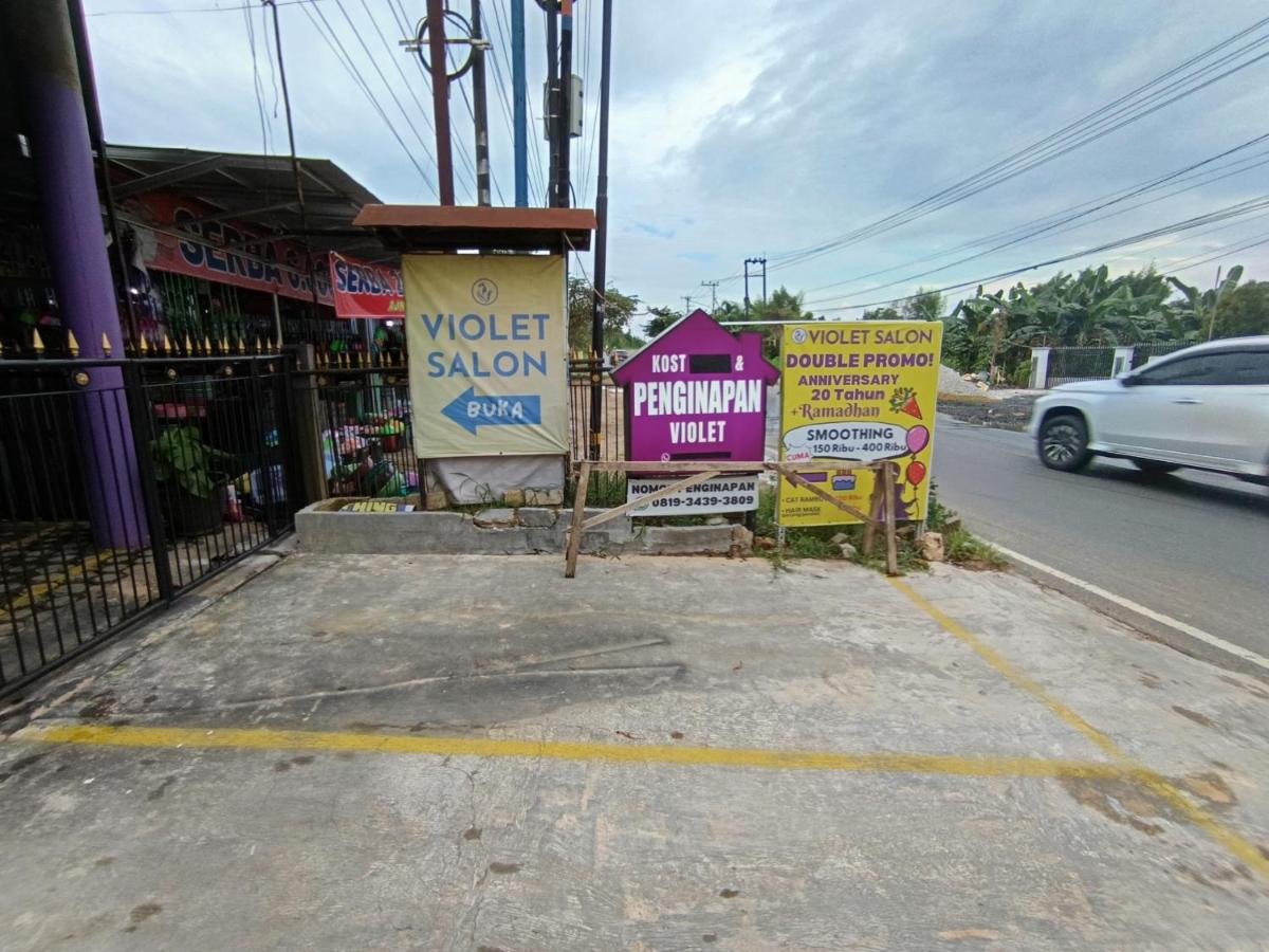 Penginapan Violet Doorz Syariah - Ferienwohnung Banjarbaru