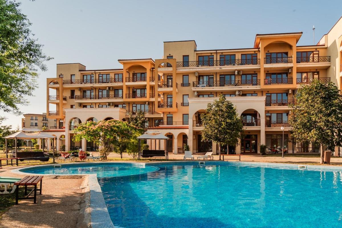Holiday Apart 2 - B&B