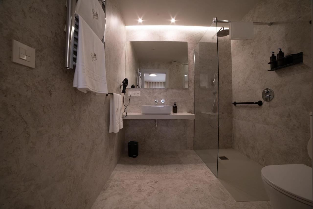 Zweibettzimmer