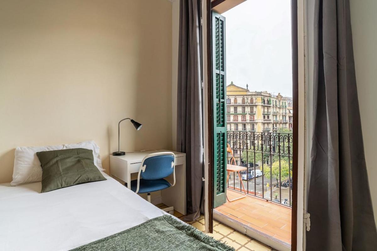 Canela Homes MIDTERM MONUMENTAL - Chambres d’hôtes Barcelone