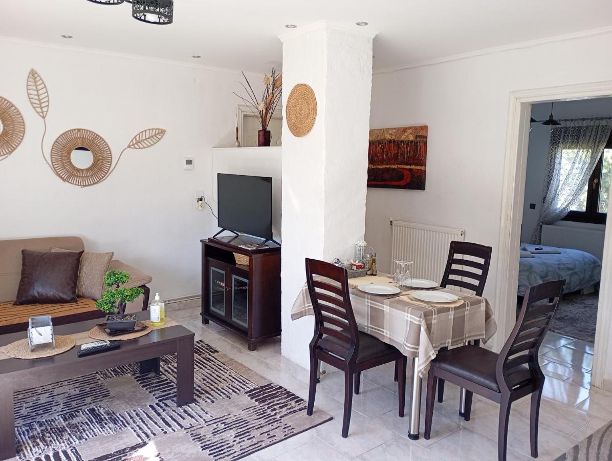 Oasis Cottage - Ferienwohnung Krepeni