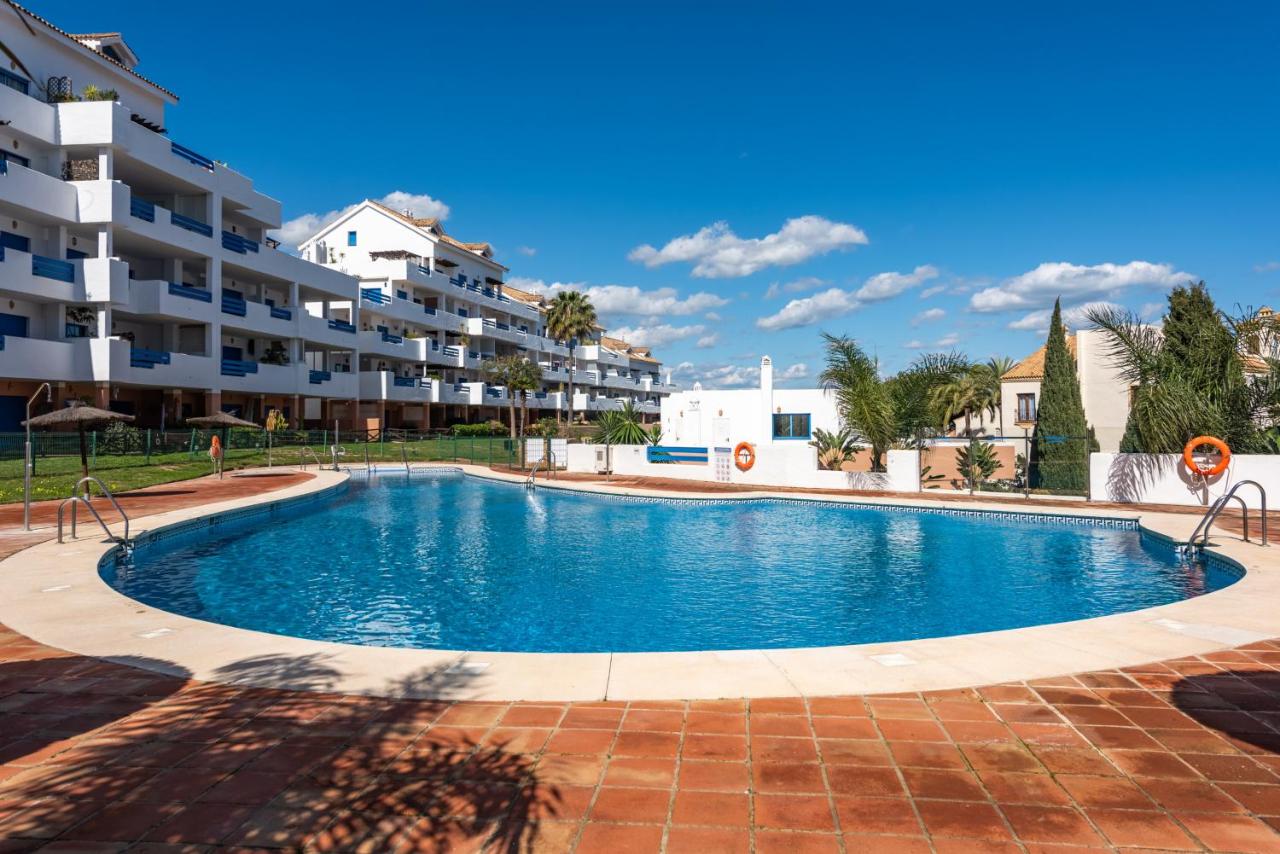 Duquesa Suites 2424 AZURE SKYLINE - Ferienwohnung Manilva