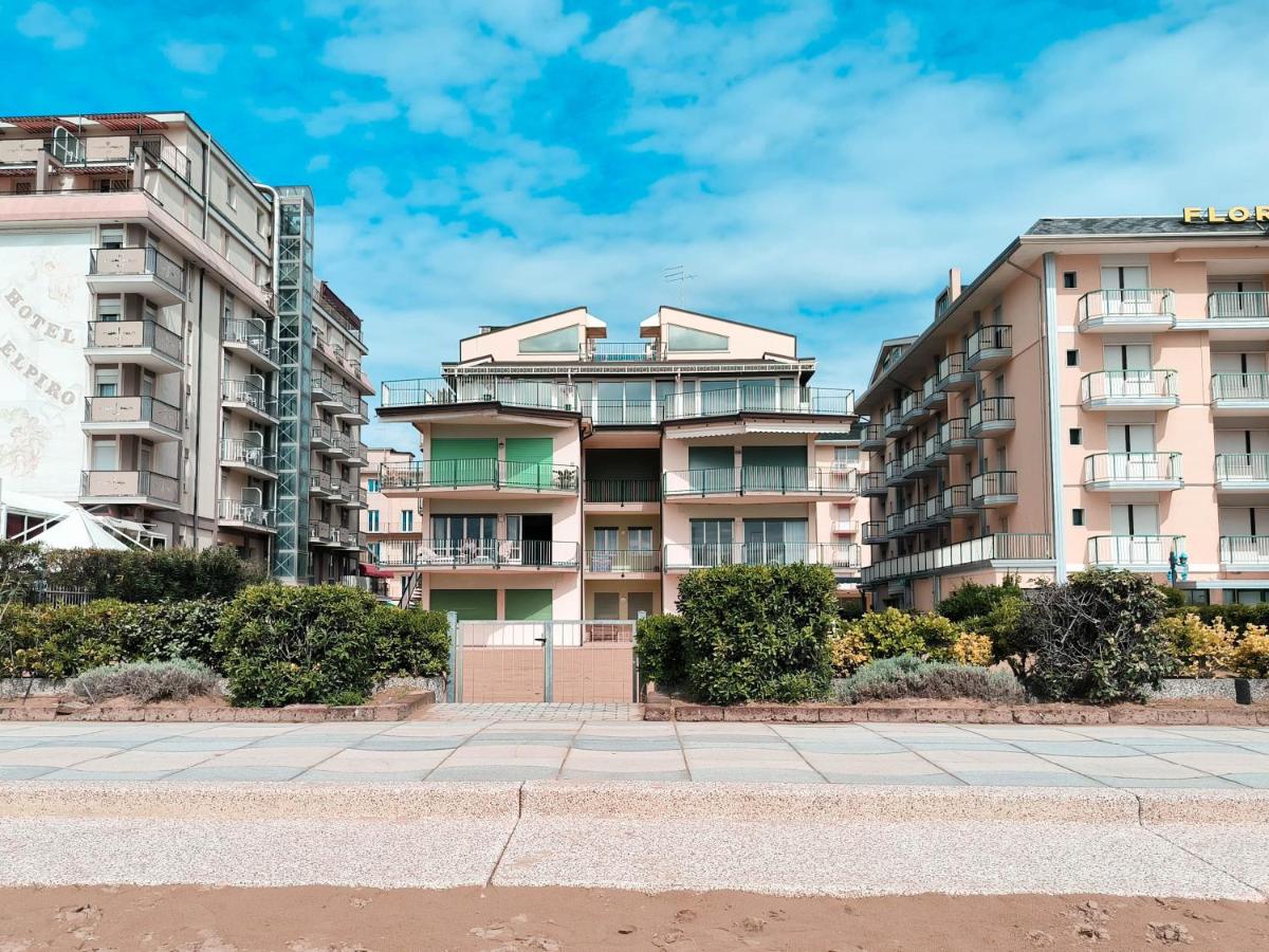 Villa Mare Fronte Mare - B&B