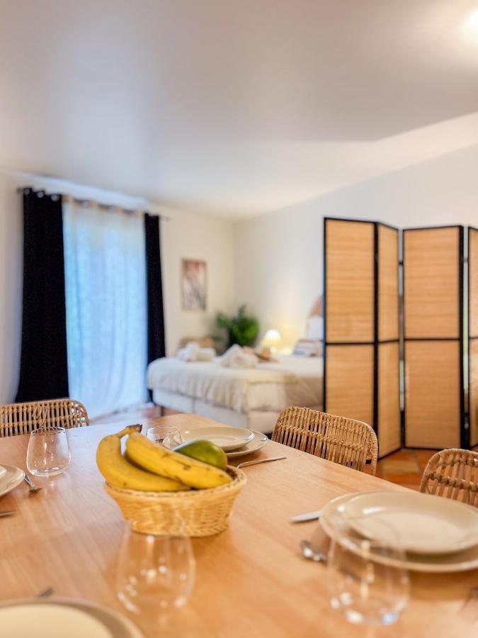 Place des Lices - NK - Bed and Breakfast Saint-Tropez