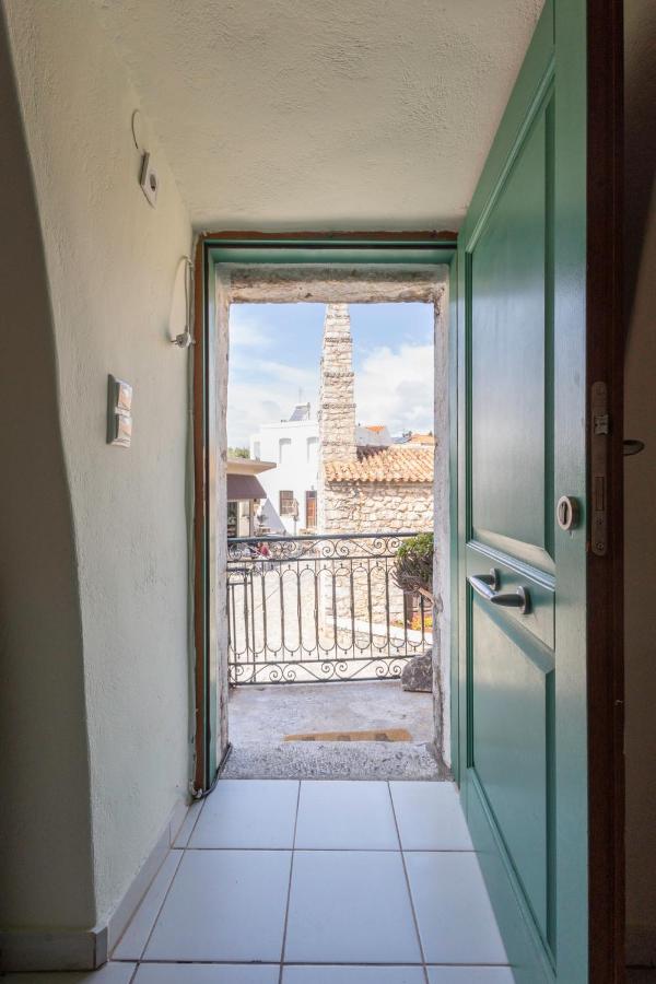 Sophia Areopoli Guesthouse - Ferienwohnung