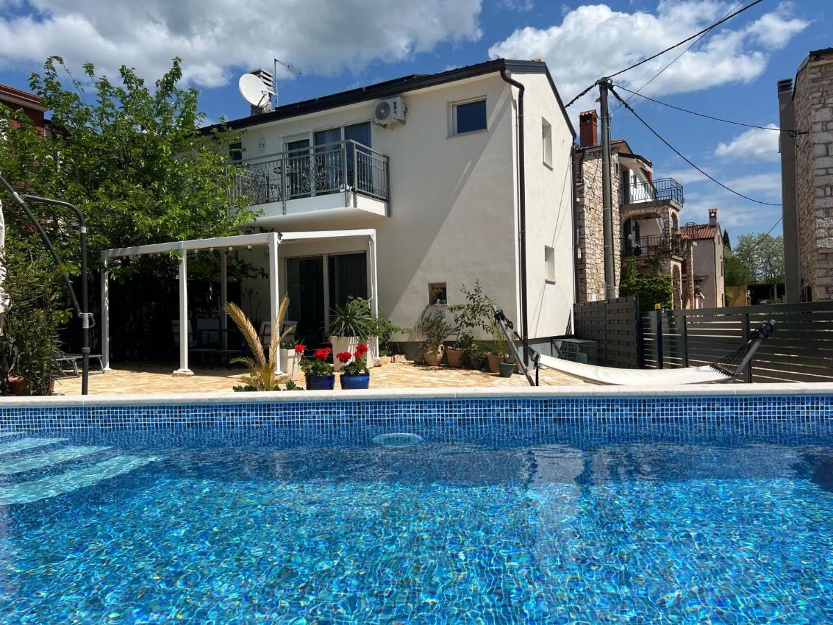 Villa AMore Radini with private pool and parking - B&B