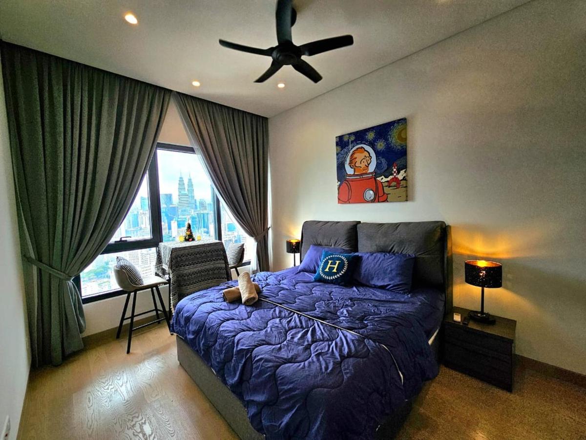 Two-Bedroom Deluxe Apartment