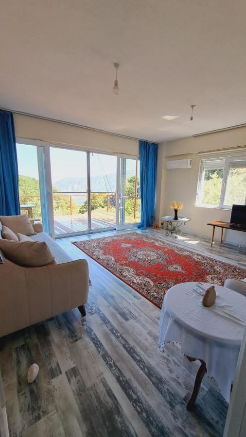 Adrasan village house - B&B