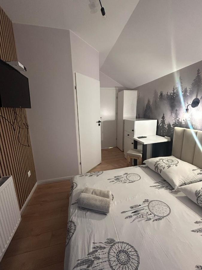Doppelzimmer mit Balkon