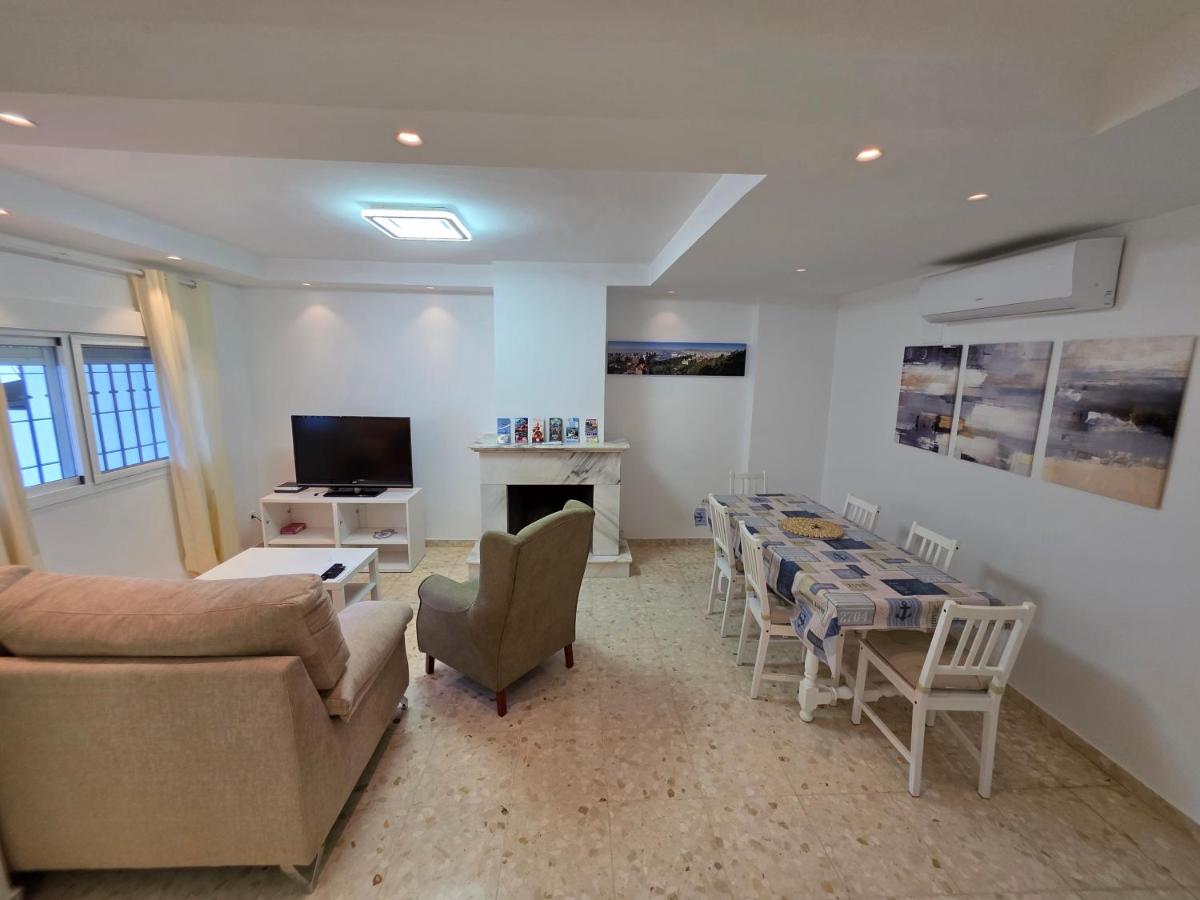 Chalet Playamar 300m de la playa - Bed and Breakfast