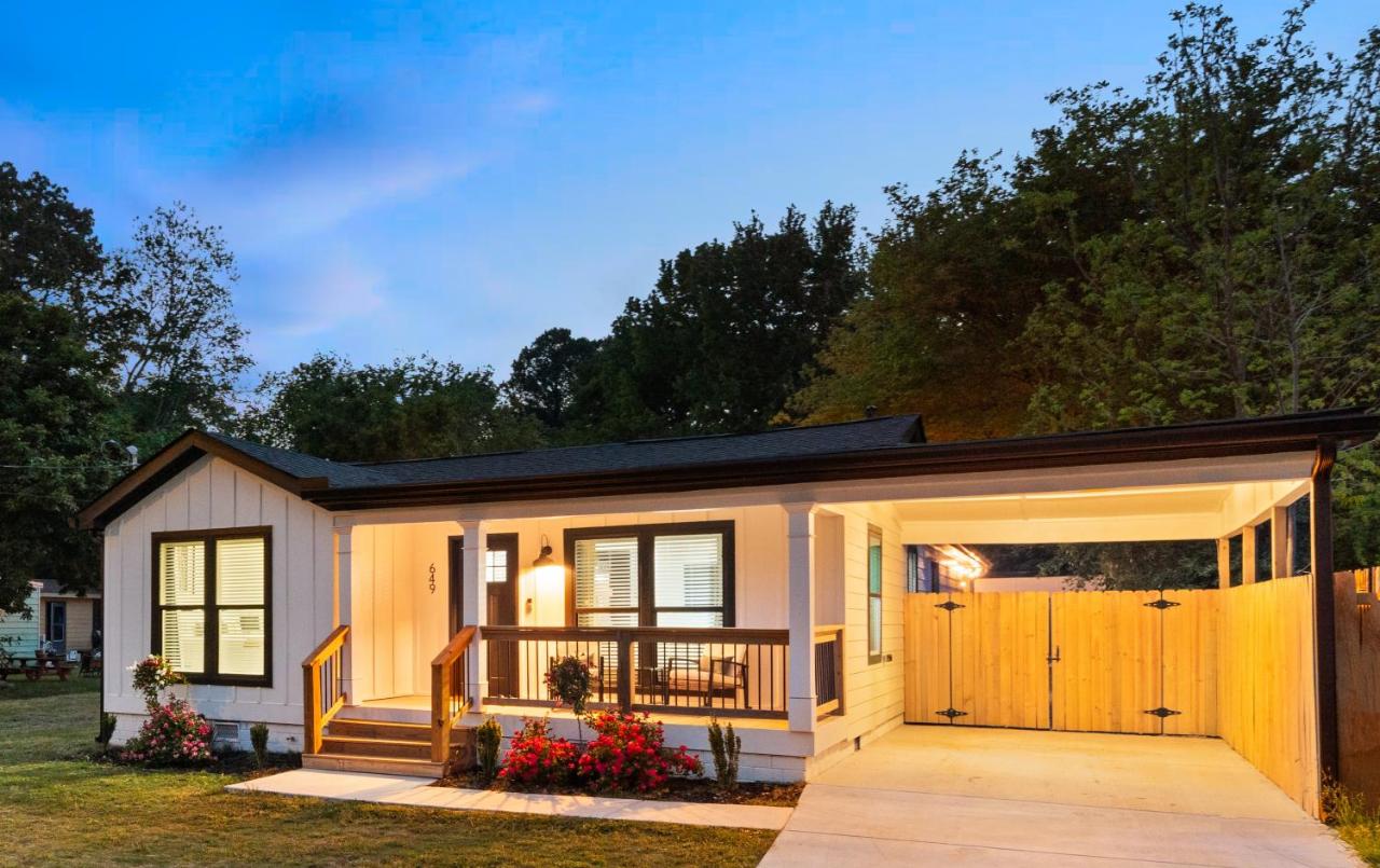An Entertainment Oasis Near The Battery, Sleeps 10 - B&B Smyrna