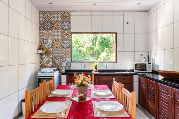 Recanto da Margo 1, casa com acesso a cachoeira - B&B