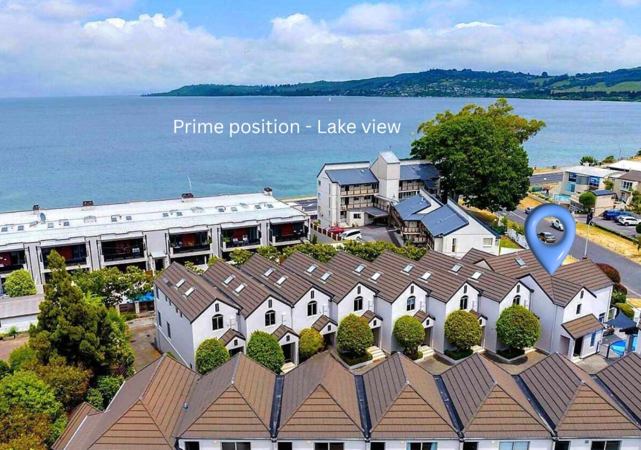 3BR with views, close to lake and town - B&B