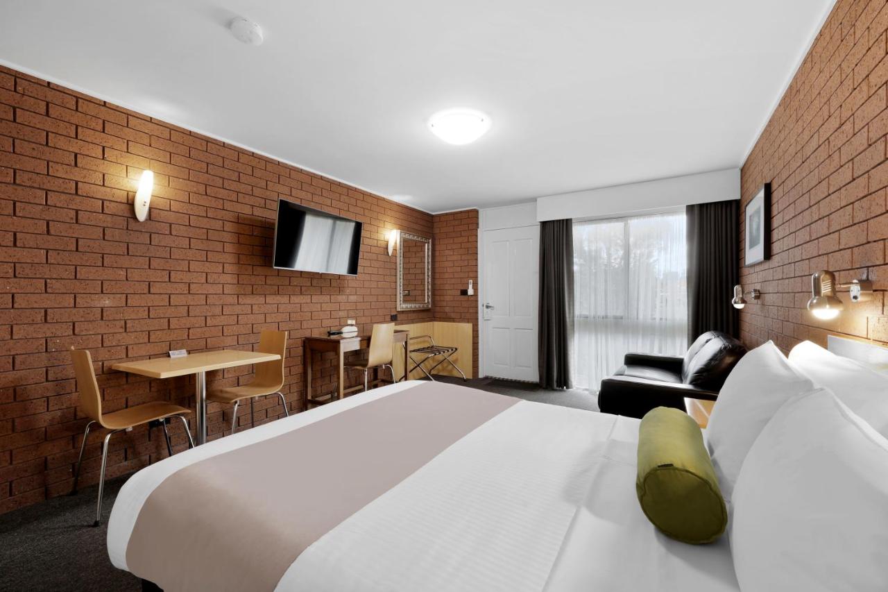 Deluxe Queen Room (Maximum 2 Guests)