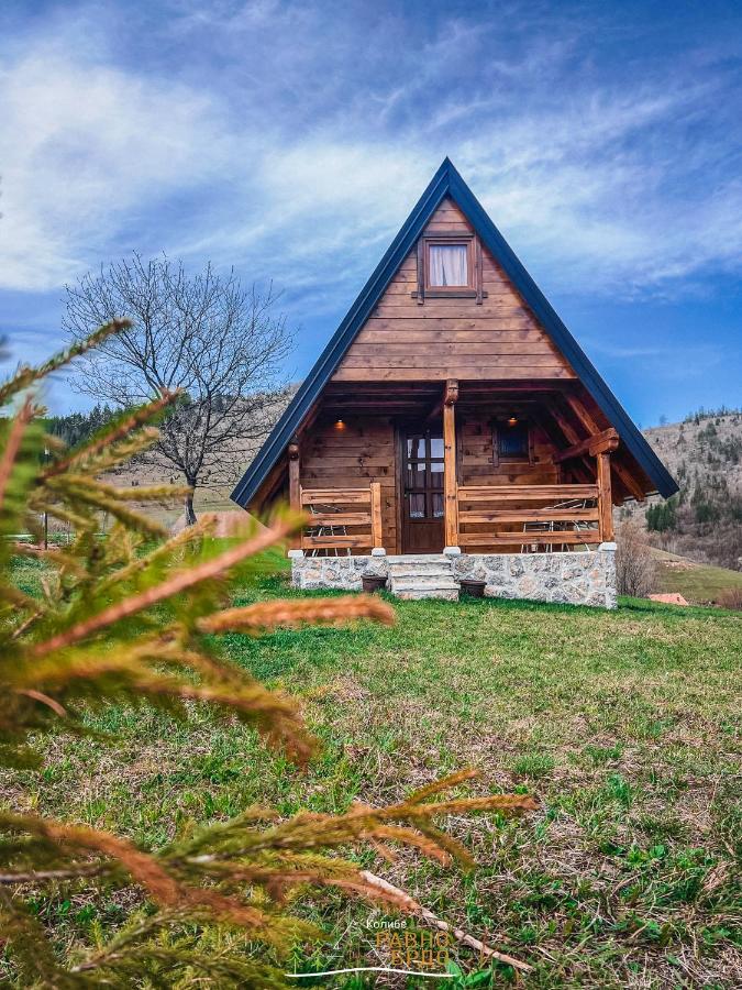 Kolibe Ravno Brdo - B&B Ljubiš