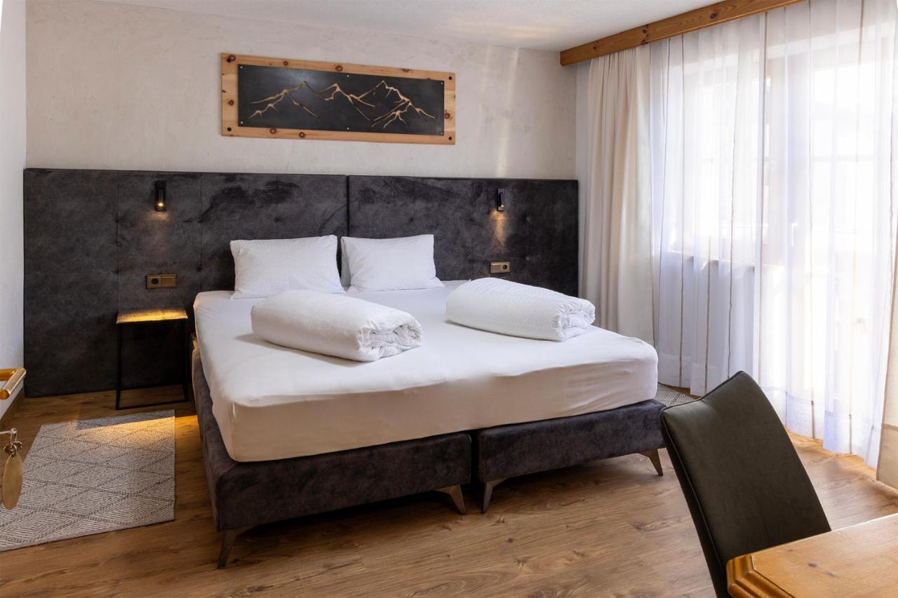 Apart Pension Bergfrieden - Bed and Breakfast Nauders