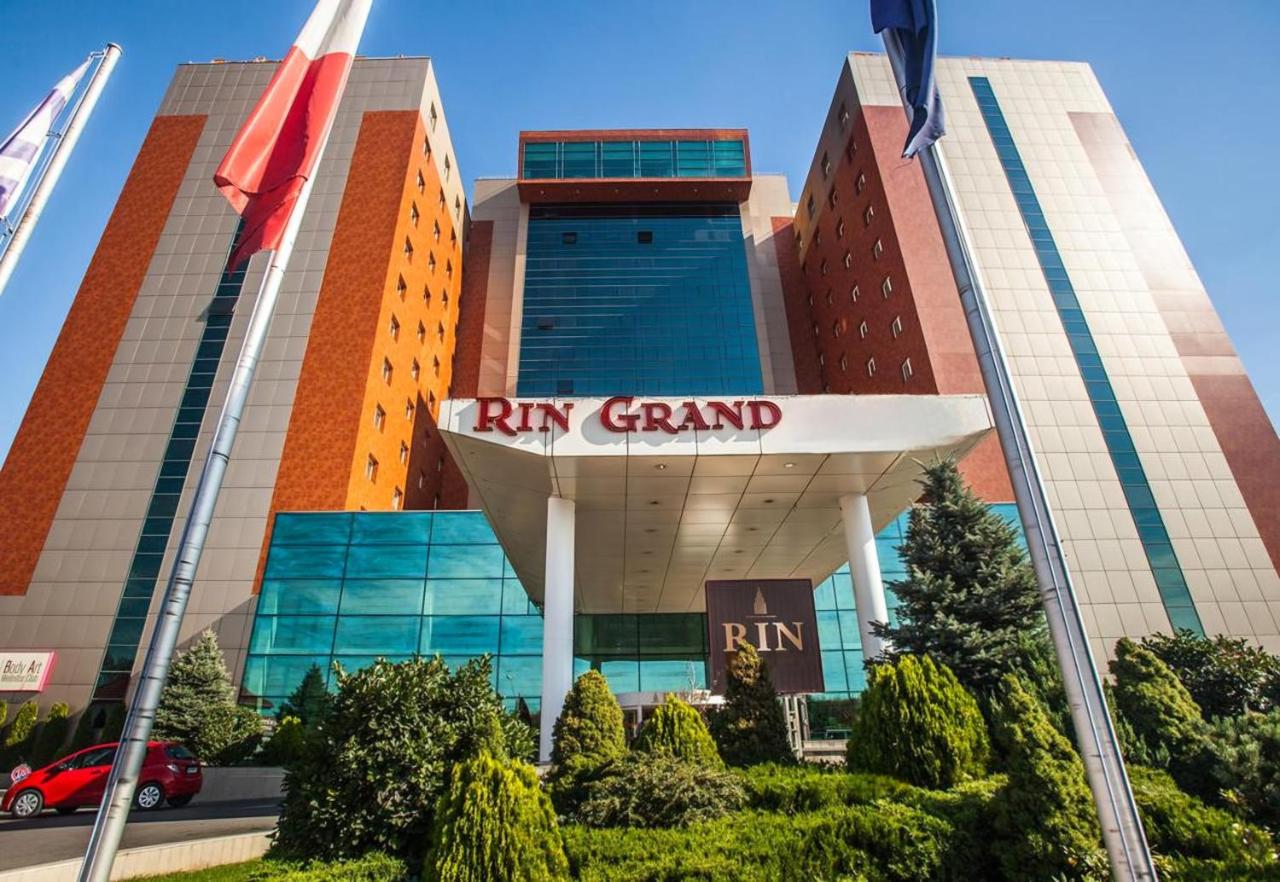 Rin Elegance Apartaments - Ferienwohnung