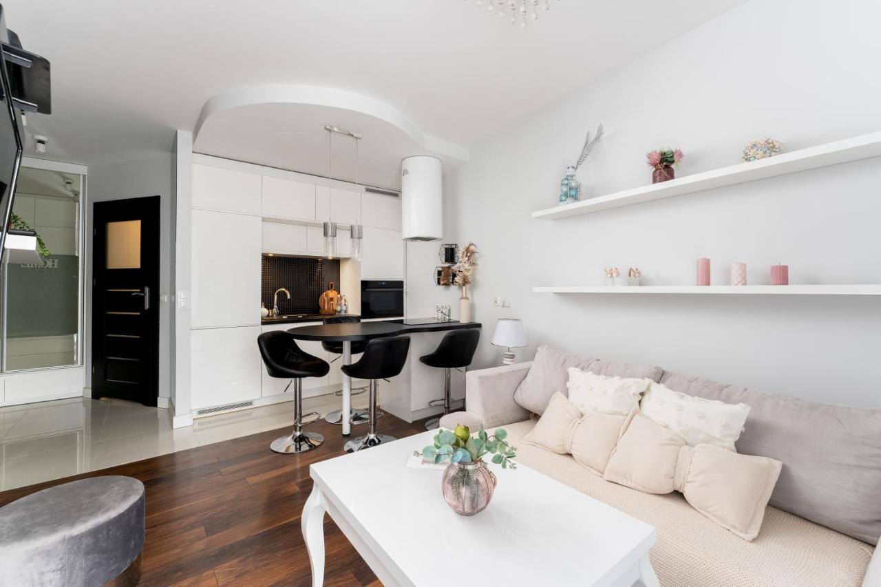 Malila Premium Apartments Cracow Lubostroń 22G - B&B