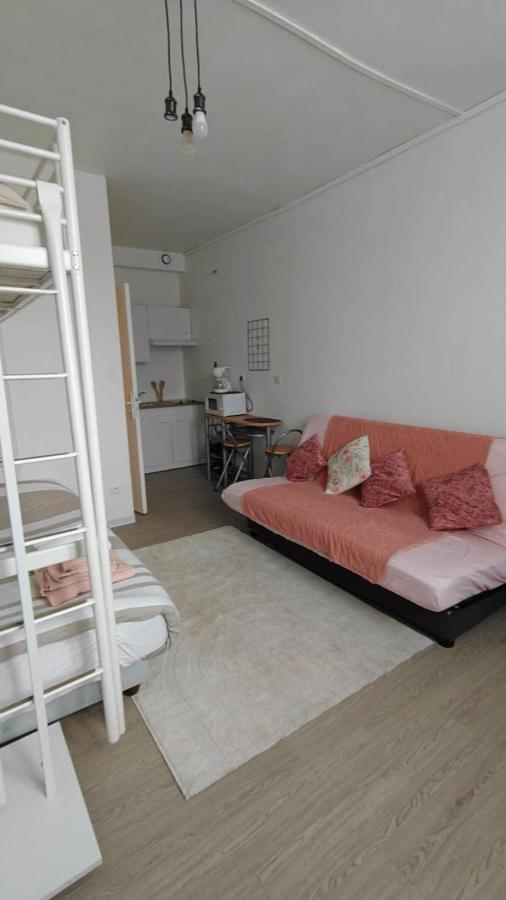 Le studio Mauperthuis - Ferienwohnung Forges
