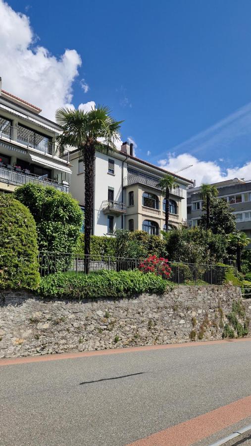 Romantic Lake View Apartment with Balcony and Parking in Orselina Locarno - Ferienwohnung Orselina