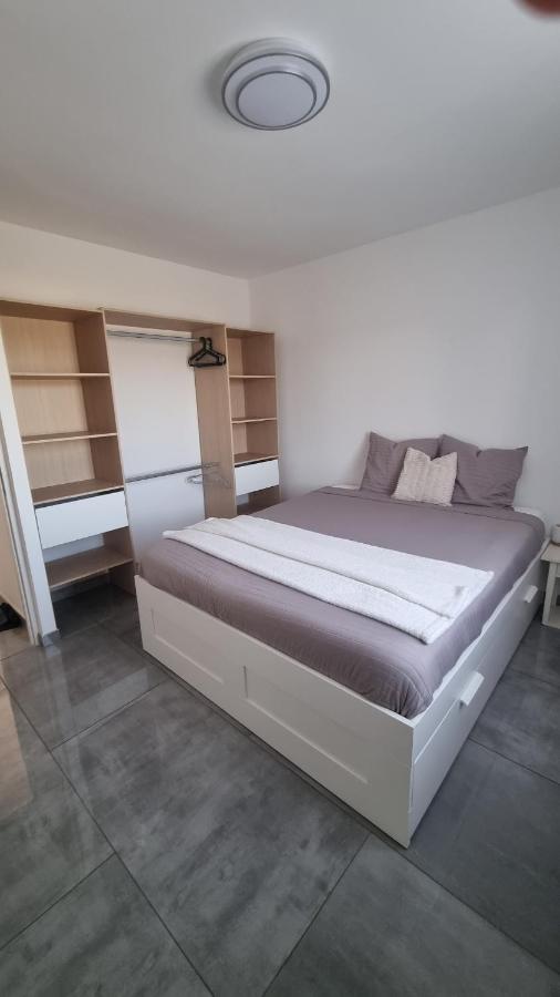 Villa familliale Mornas 4 chambres - B&B