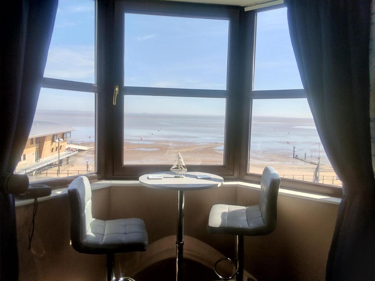 Seaview Smuggler Cove Cleethoropes - B&B Cleethorpes