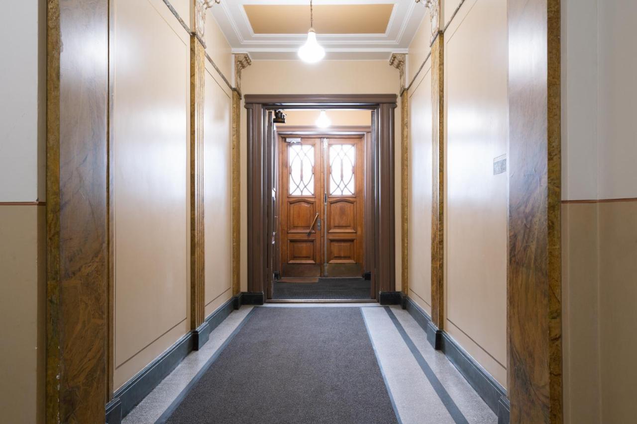 Cozy Studio in Kamppi with Perfect Location - Bed and Breakfast Helsinki