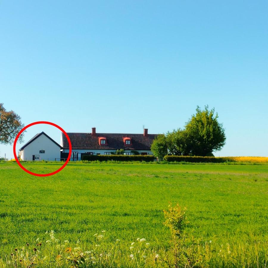 Österlenvägen 3 beds guesthouse - B&B Glemmingebro