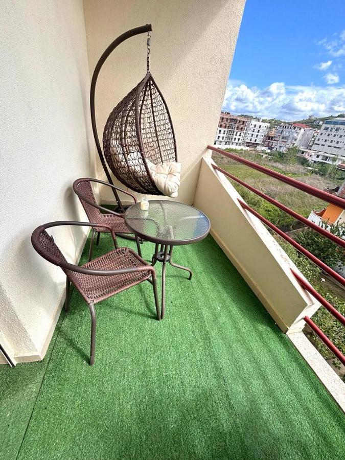Home LIght Holidays - Ferienwohnung Golem