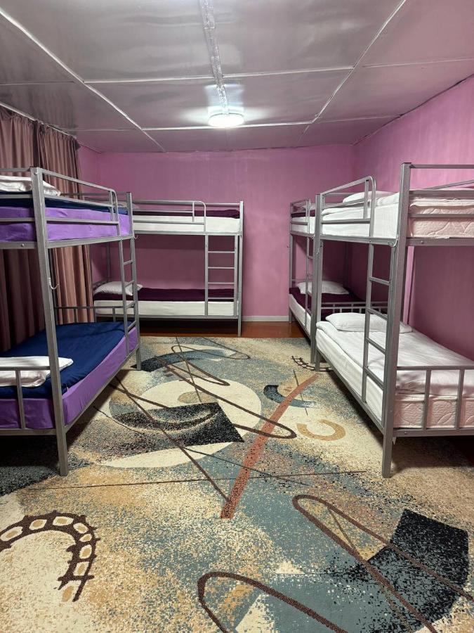 Schlafsaal für Frauen mit 10 Betten