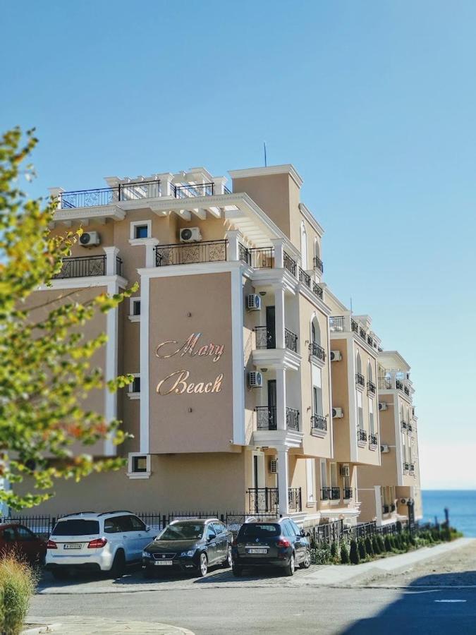 One-Bedroom Apartment with Balcony and Sea View