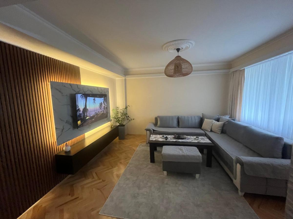 Mitrovi Apartment - B&B