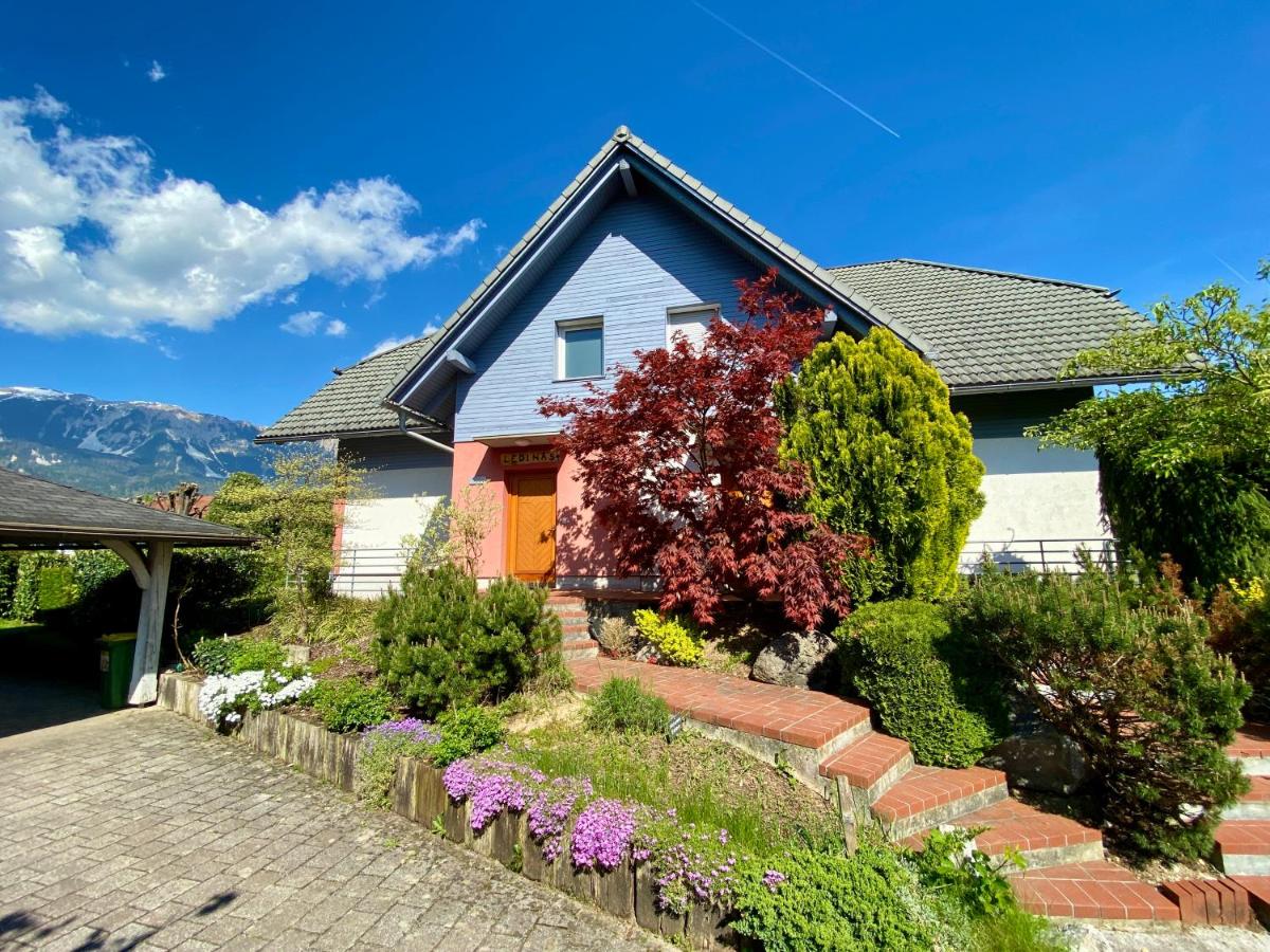 House Eden with Mountain Views - B&B Bled