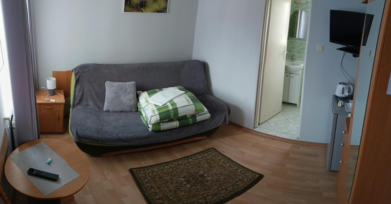 Single Room with Private Bathroom