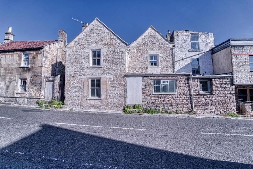 The Stylish Gem of Bath - Sleeps 10 - B&B Bath