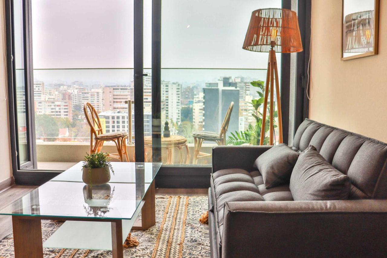 HOM I Nuevo Departamento en Nunoa Estacionamiento - B&B Santiago