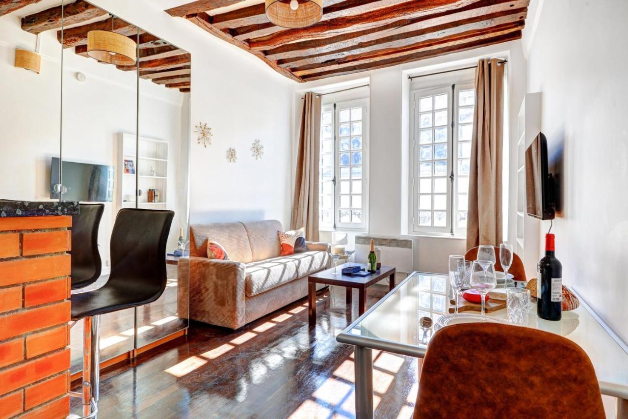 5016 Suite Saint-Jacques - Cosy studio Paris 5th - B&B Parigi