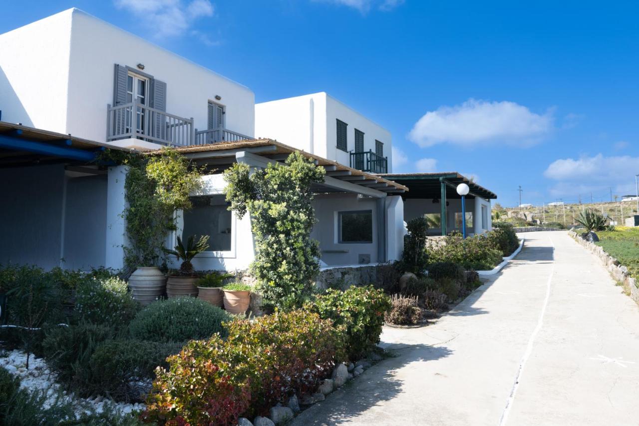 Mykonos Waterfront House walk to Private Beach - Bed and Breakfast Ornós