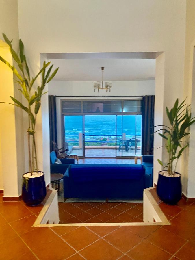 Grande villa vue sur la mer - B&B